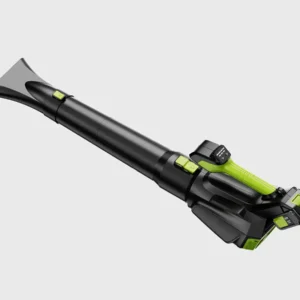 Cordless blower for driveway dust cleaning